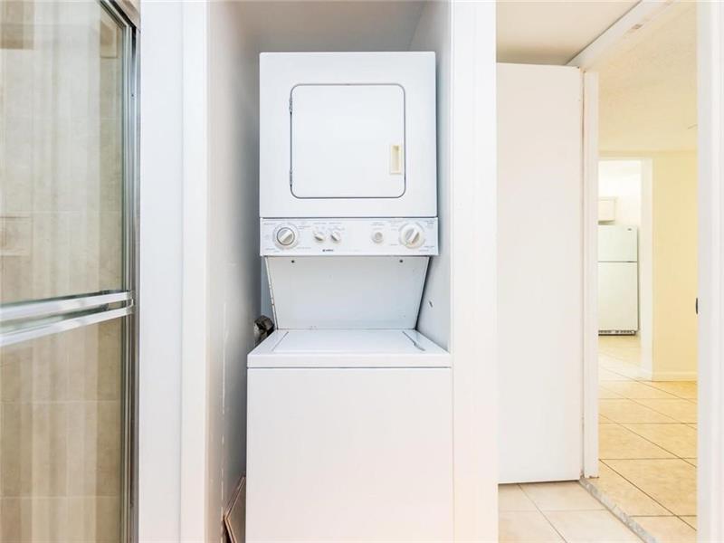 Image 13 of 15 For 16243 Saddle Club Rd  204