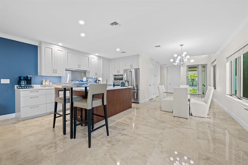 Image 13 of 37 For 122 16th Ter