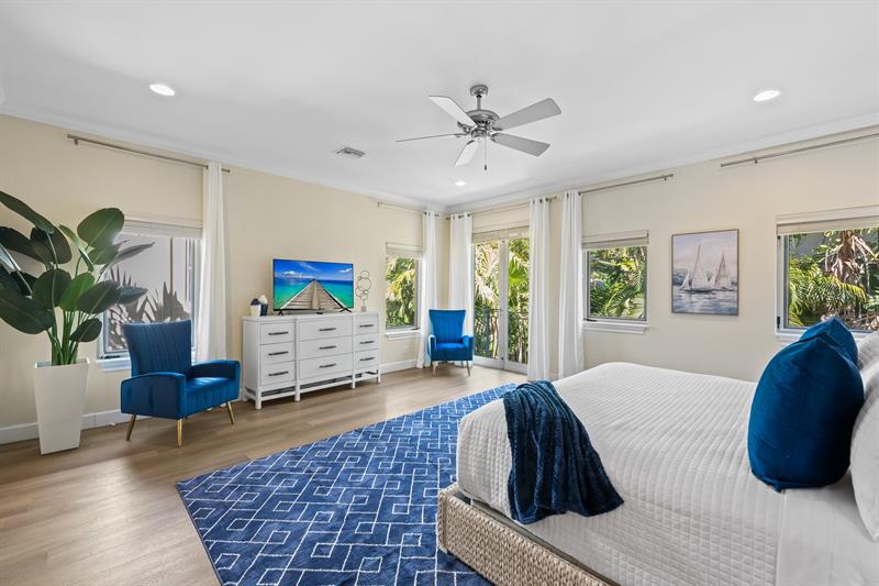 Image 16 of 37 For 122 16th Ter