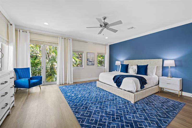 Image 17 of 37 For 122 16th Ter