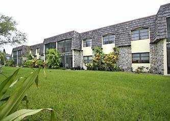 Image 20 of 21 For 3123 Oakland Shores Dr  D104