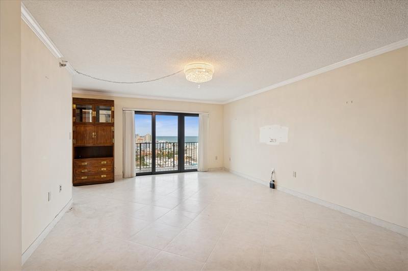 Image 3 of 17 For 1201 Ocean Dr.  1506n