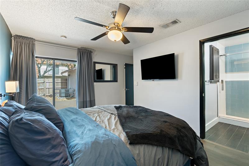 Image 22 of 33 For 151 115th Ave  405