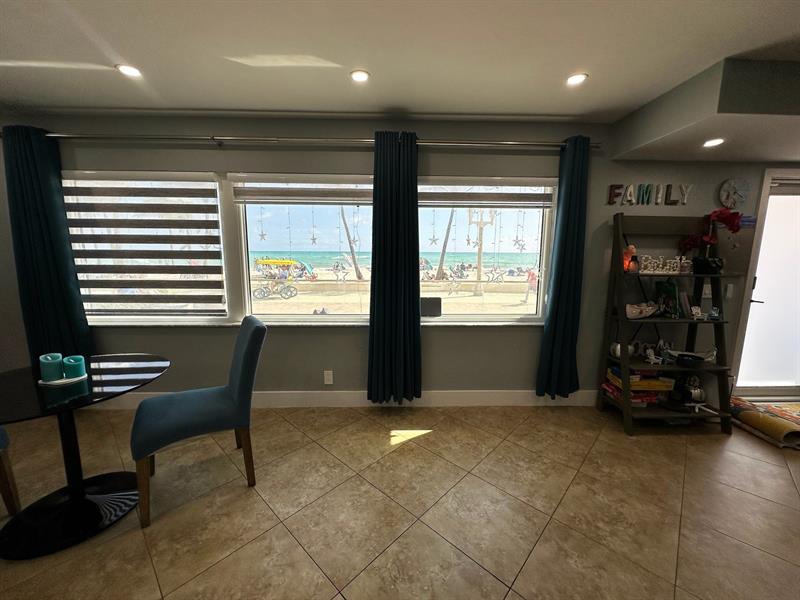 Image 5 of 17 For 2201 Surf Rd