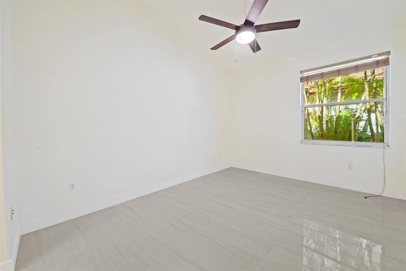 Image 20 of 28 For 18894 29th Ct