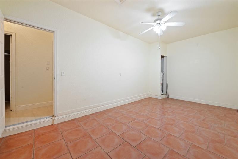 Image 24 of 28 For 18894 29th Ct