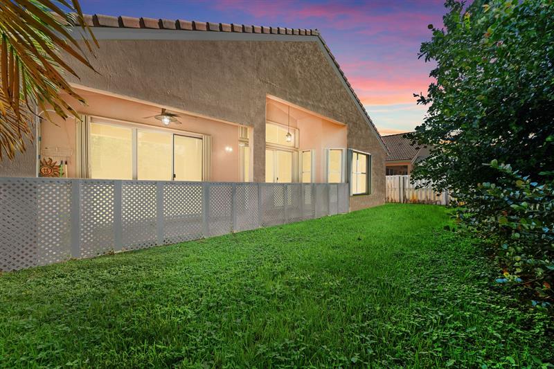 Image 3 of 28 For 18894 29th Ct