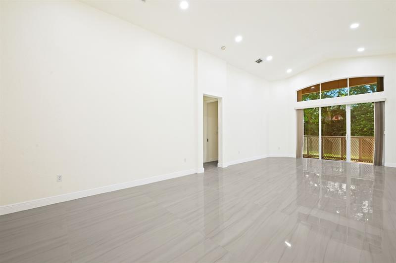 Image 8 of 28 For 18894 29th Ct