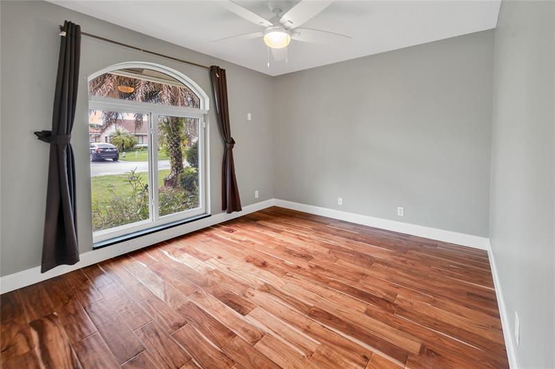 Image 19 of 28 For 8949 45th Court