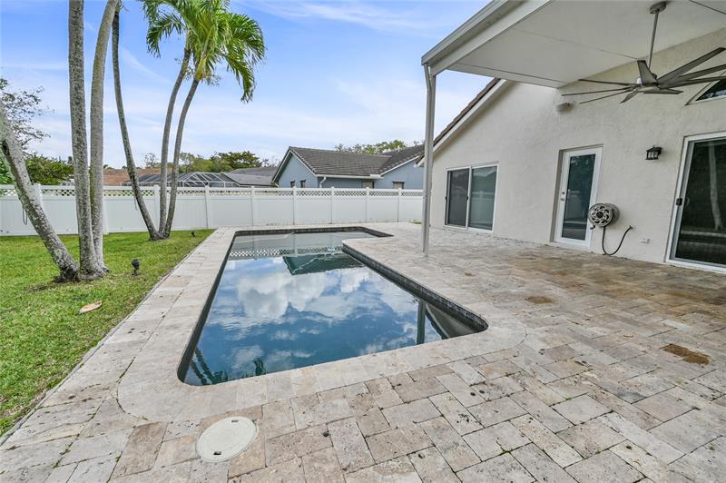 Image 24 of 28 For 8949 45th Court