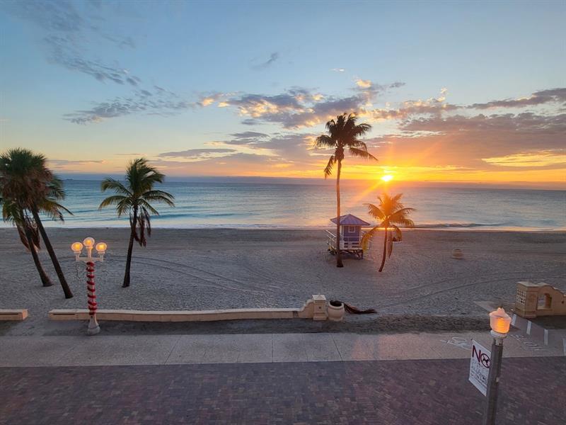 Image 13 of 25 For 2203 Surf Rd