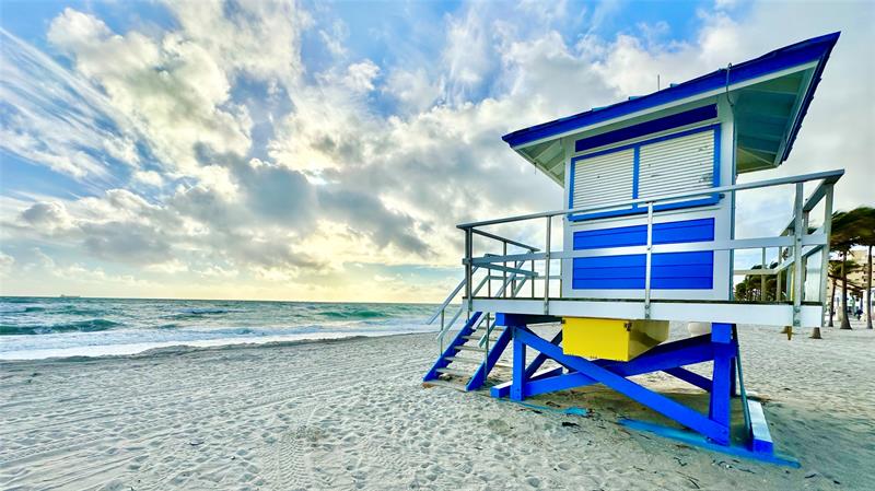 Image 17 of 25 For 2203 Surf Rd