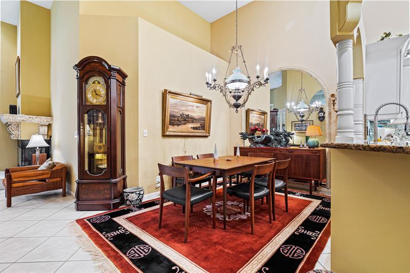 Image 24 of 57 For 476 Palm Aire Dr