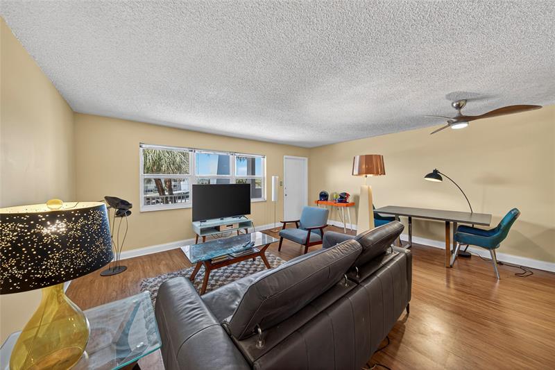 Image 11 of 35 For 2840 14th Street  311a