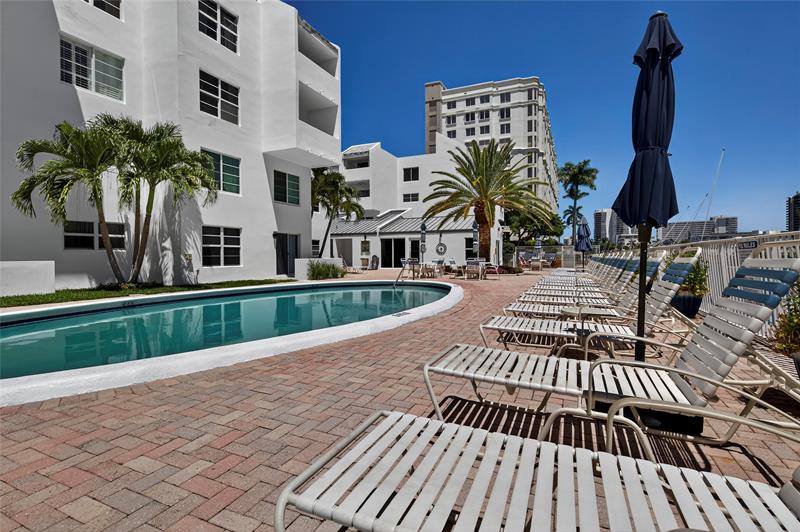 Image 27 of 35 For 2840 14th Street  311a