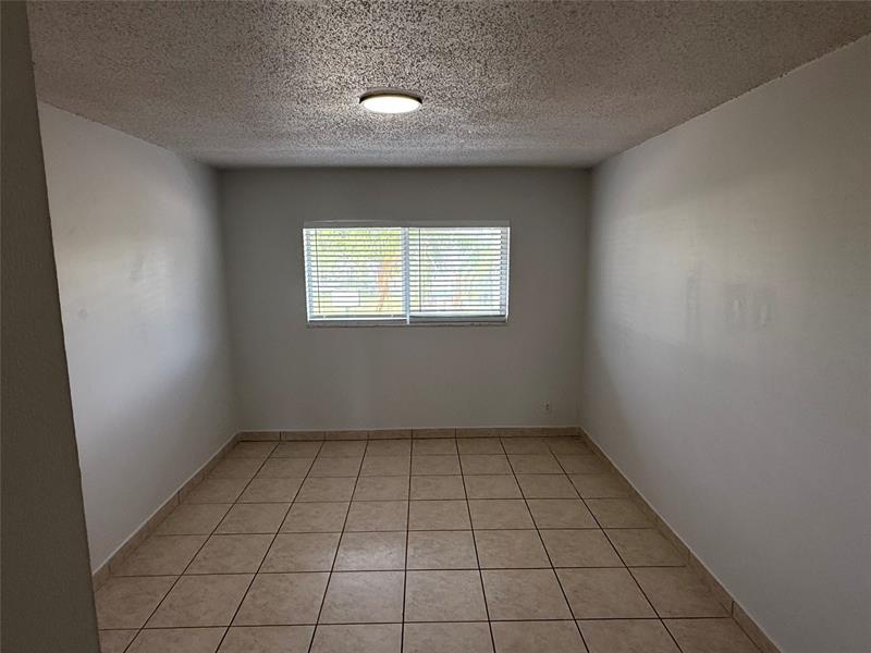 Image 7 of 8 For 720 7th St  7