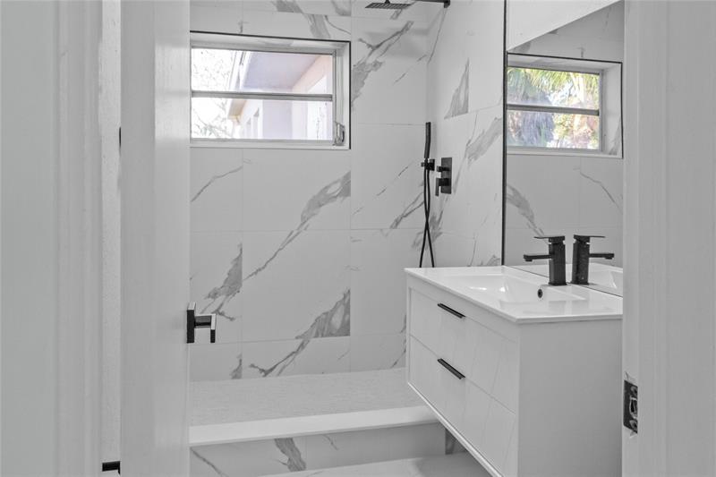 Image 14 of 22 For 20 56th St  