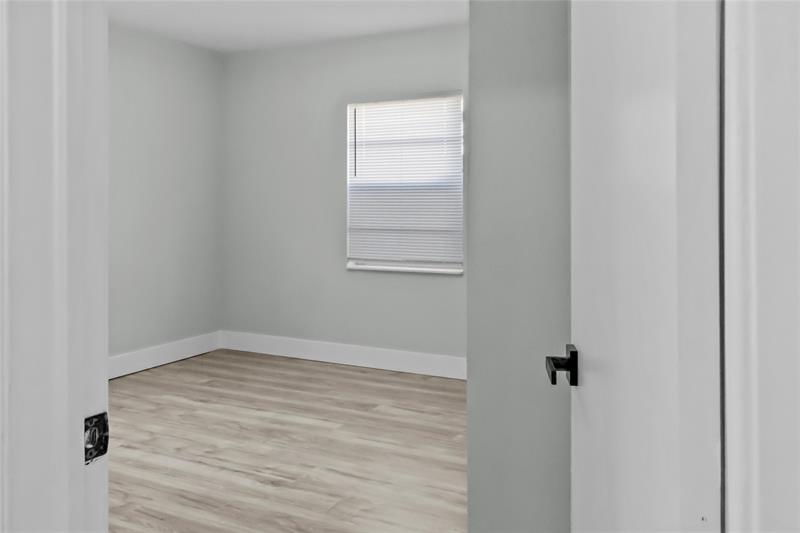 Image 22 of 22 For 20 56th St  