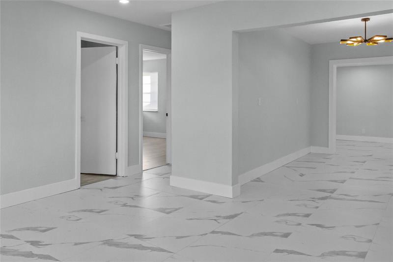 Image 5 of 22 For 20 56th St  