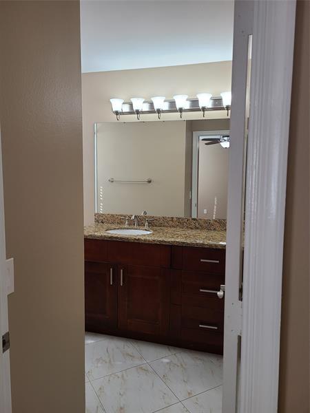 Image 15 of 55 For 1427 48th Ter