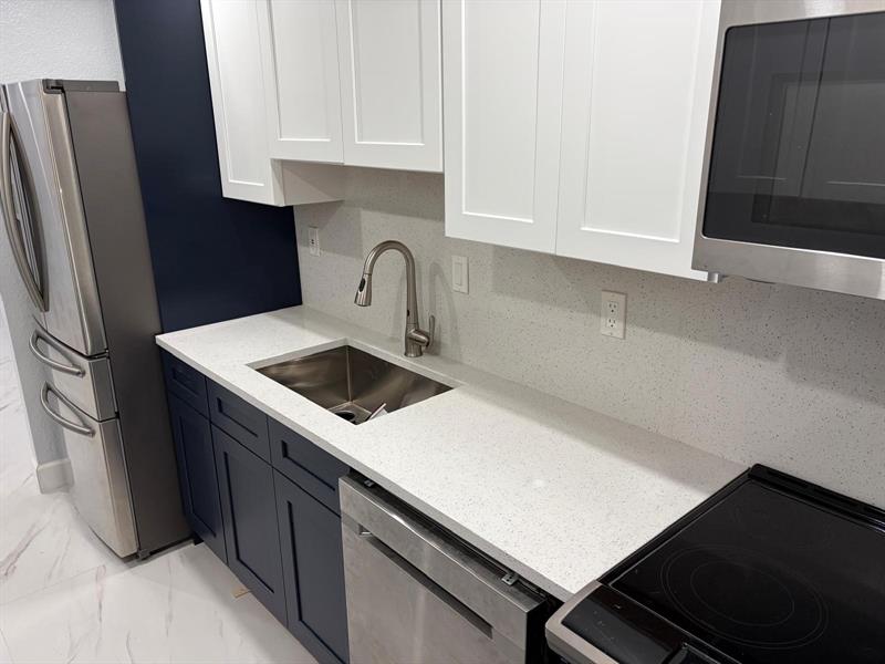 Image 4 of 23 For 1201 29th Ter