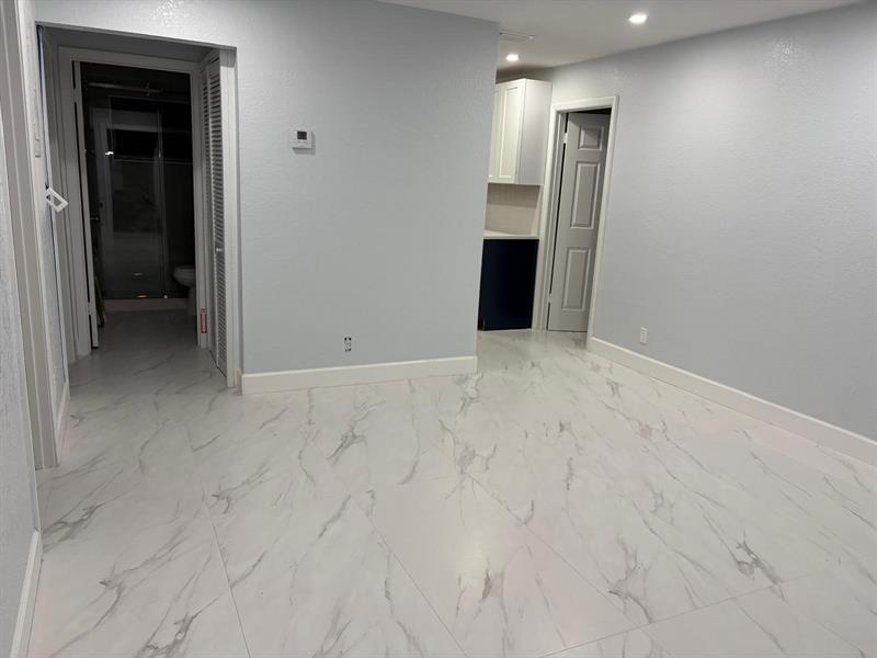 Image 9 of 23 For 1201 29th Ter