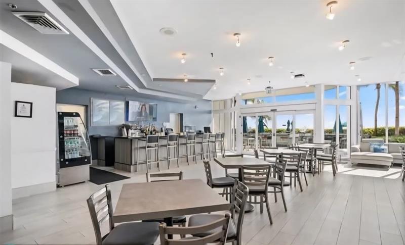 Image 5 of 35 For 16500 Collins Ave  356