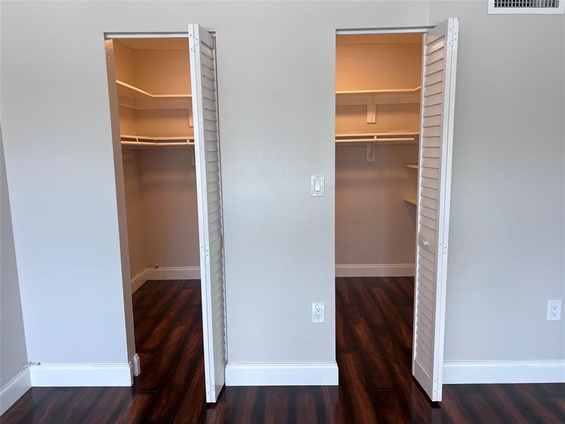 Image 10 of 13 For 6600 113th Ave