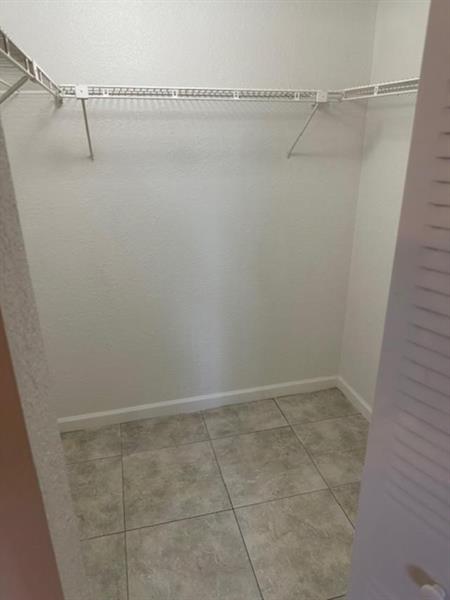 Image 8 of 13 For 7831 Colony Cir #203