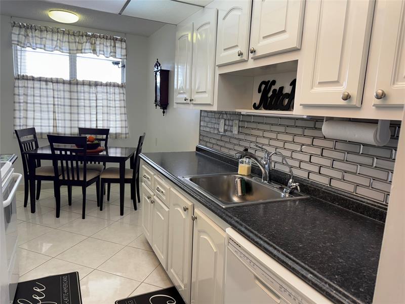 Details for 2901 48th Ave  269, Lauderdale Lakes, FL 33313