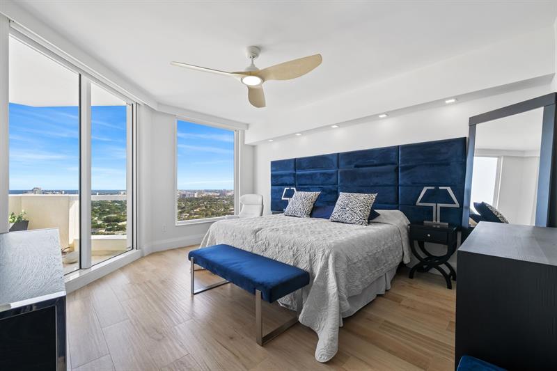 Image 11 of 22 For 411 New River Dr  2805