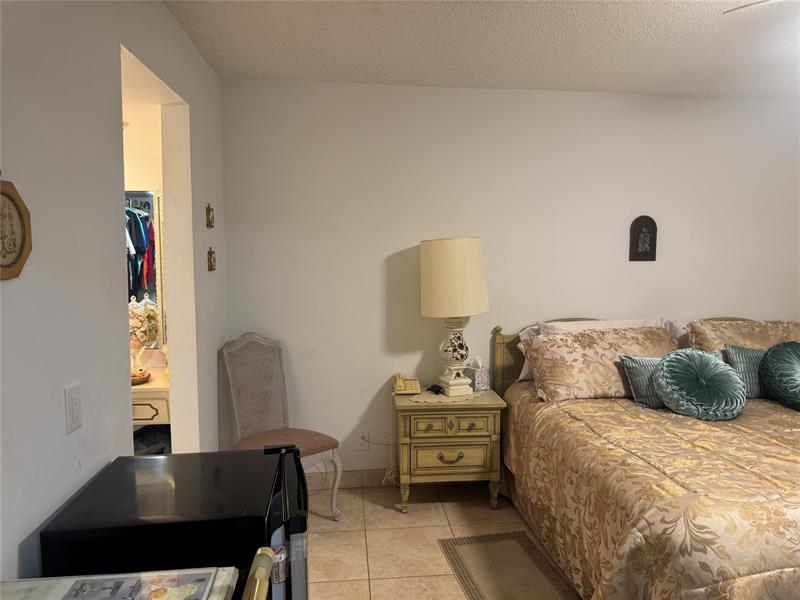 Image 20 of 25 For 3940 42nd Ave  312