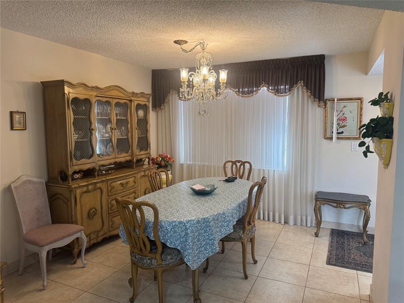 Image 8 of 25 For 3940 42nd Ave  312