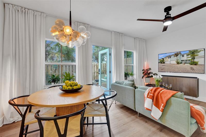 Image 11 of 40 For 424 1st Avenue