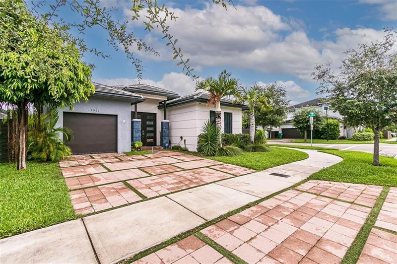 Image 6 of 35 For 15901 136th Way