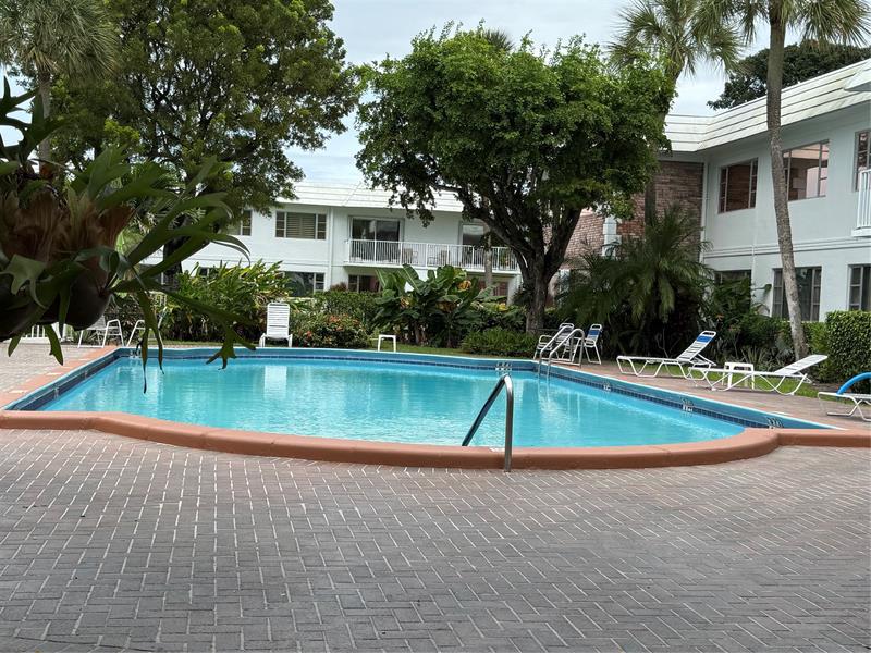 Image 39 of 41 For 412 Cypress Rd  225