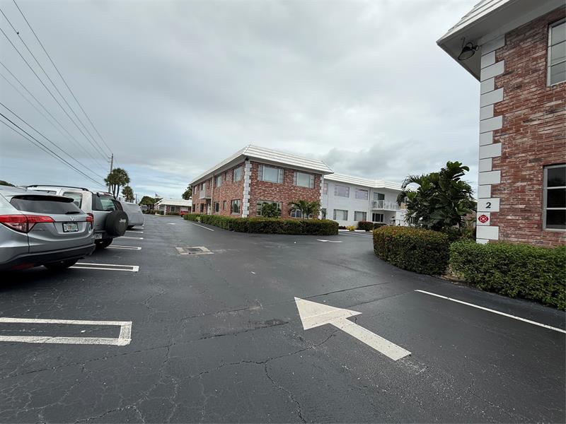 Image 40 of 41 For 412 Cypress Rd  225