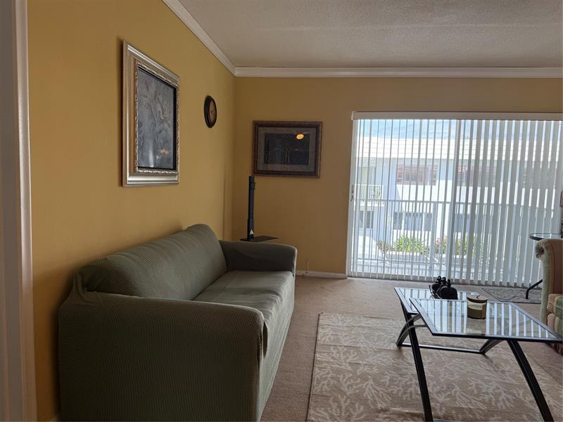 Image 7 of 41 For 412 Cypress Rd  225