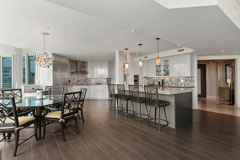 Image 17 of 47 For 1700 Ocean Blvd  5b