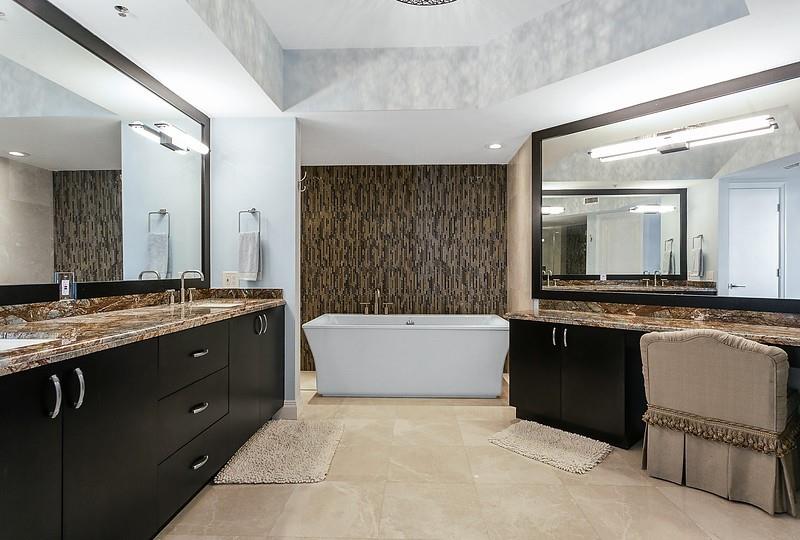 Image 22 of 47 For 1700 Ocean Blvd  5b