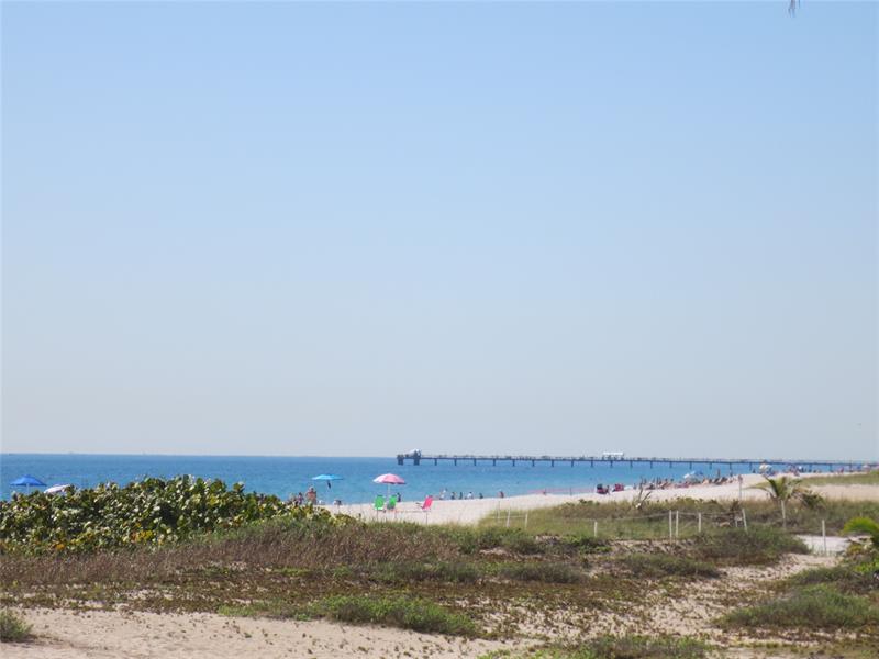 Image 35 of 47 For 1700 Ocean Blvd  5b