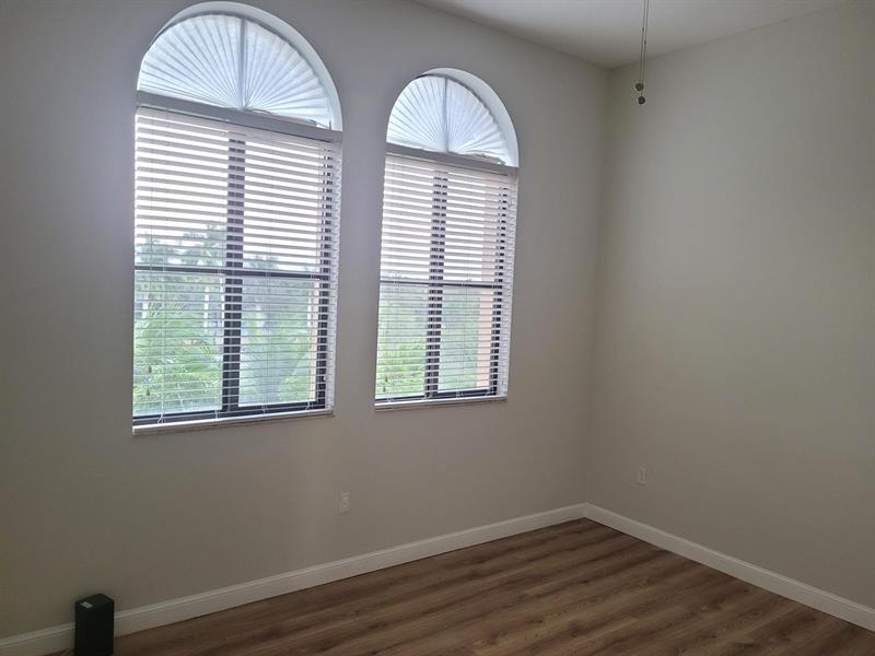 Image 5 of 11 For 3020 125th Ave  417