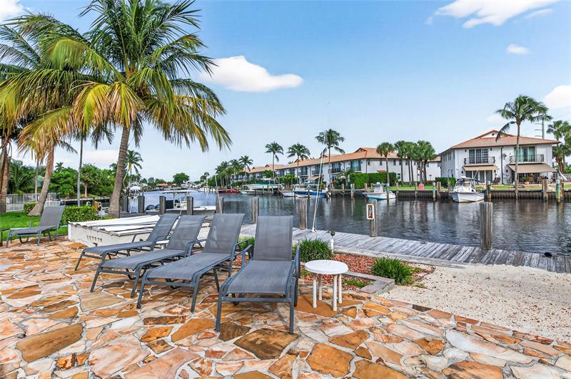 Image 17 of 21 For 199 Mcnab Rd  107