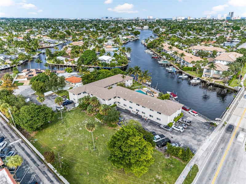 Image 20 of 21 For 199 Mcnab Rd  107