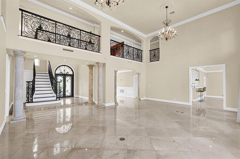 Image 11 of 42 For 56 Fiesta Way