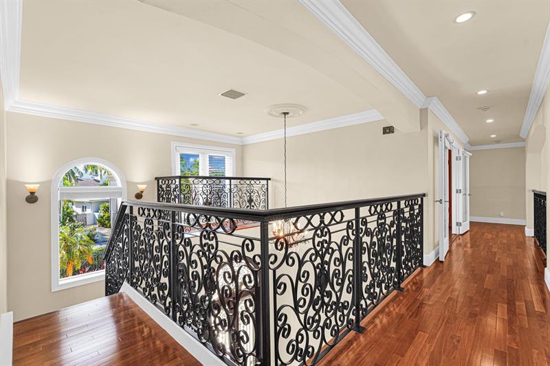 Image 22 of 42 For 56 Fiesta Way