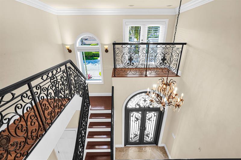 Image 23 of 42 For 56 Fiesta Way