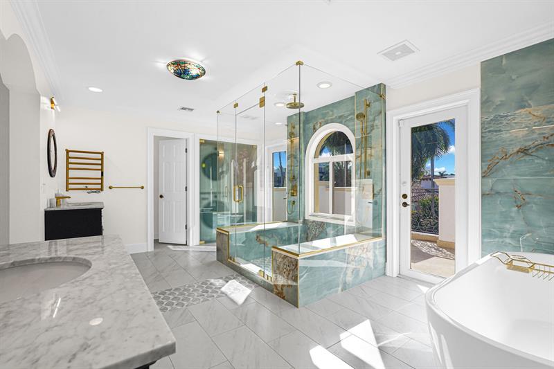 Image 27 of 42 For 56 Fiesta Way