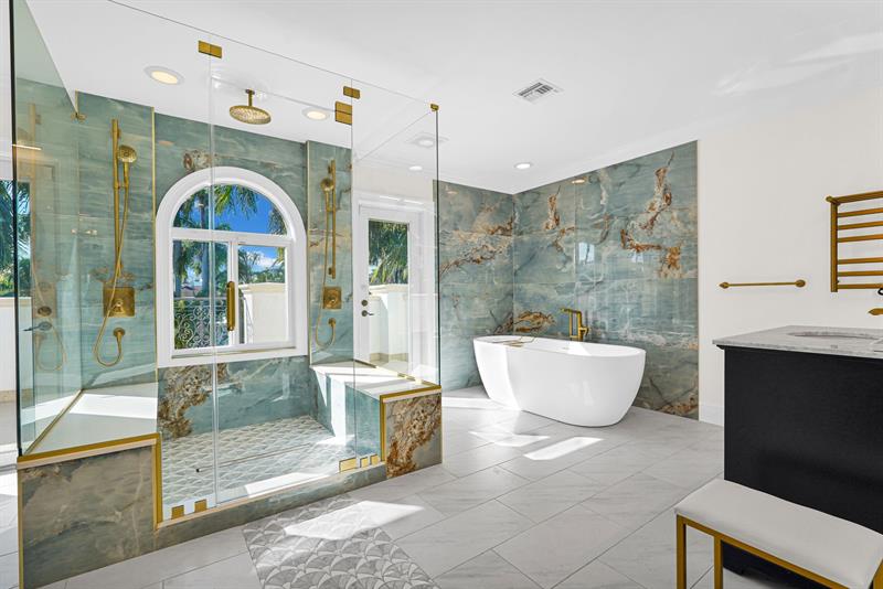 Image 28 of 42 For 56 Fiesta Way