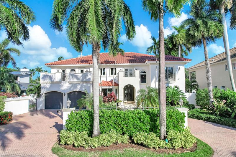 Image 3 of 42 For 56 Fiesta Way